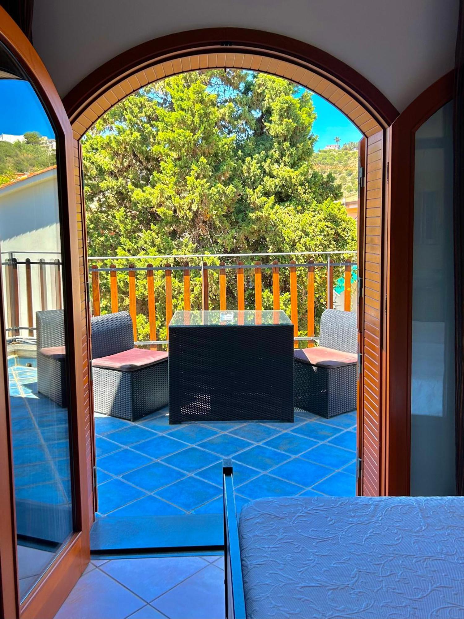 B&B Villa Rodriguez Milazzo Dış mekan fotoğraf